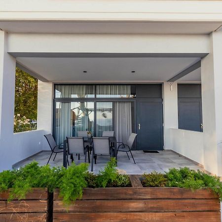 Enalia Luxury Living Apartment Nikiti  Bagian luar foto