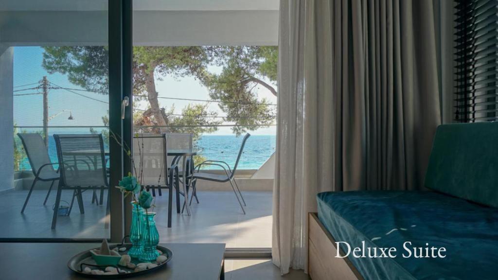 Enalia Luxury Living Apartment Nikiti  Bagian luar foto