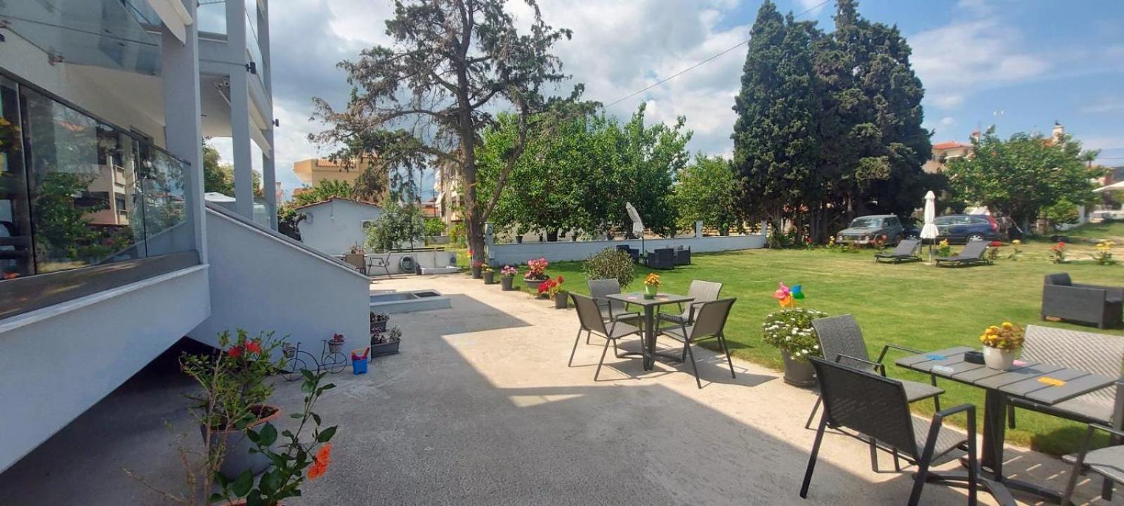 Enalia Luxury Living Apartment Nikiti  Bagian luar foto