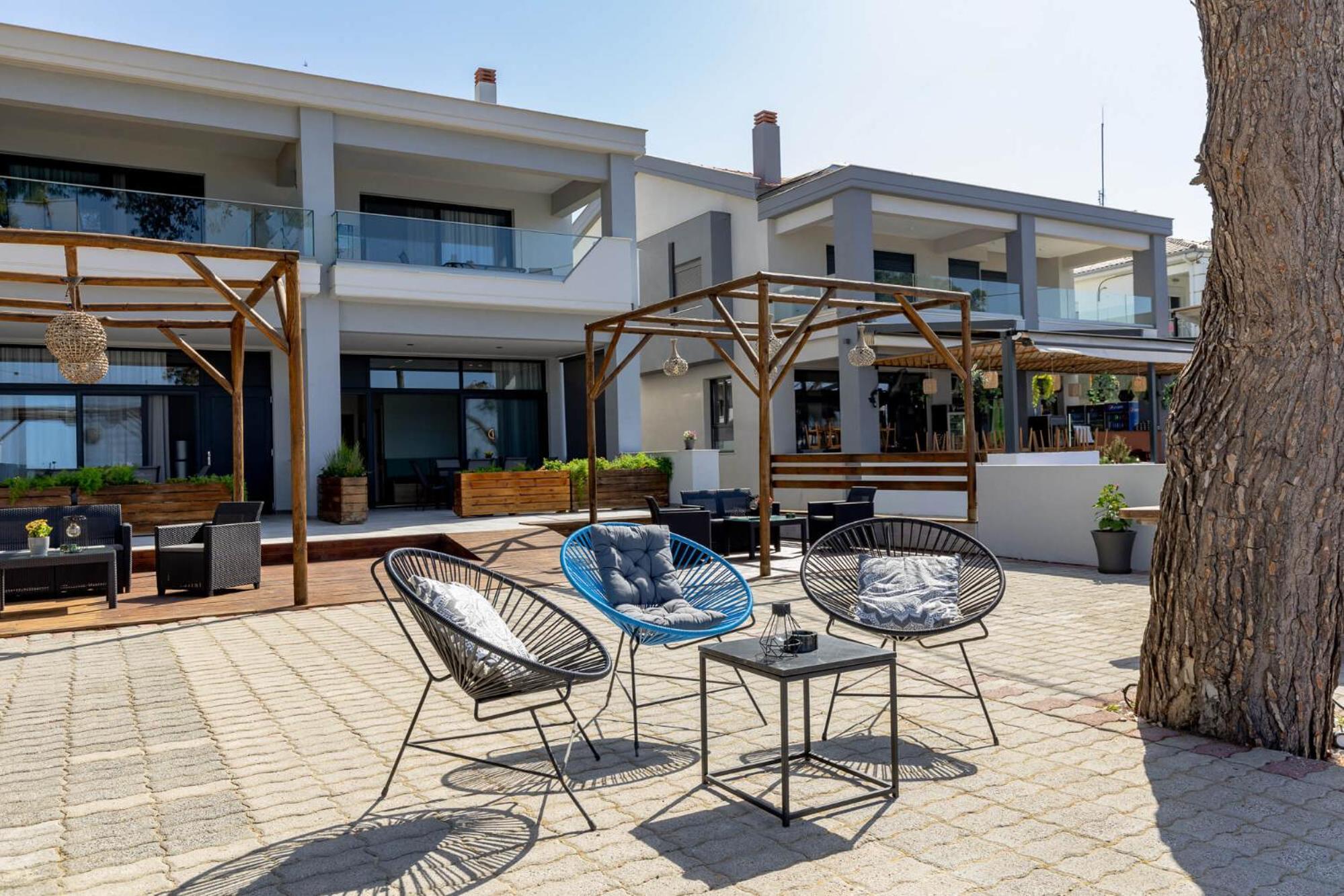 Enalia Luxury Living Apartment Nikiti  Bagian luar foto