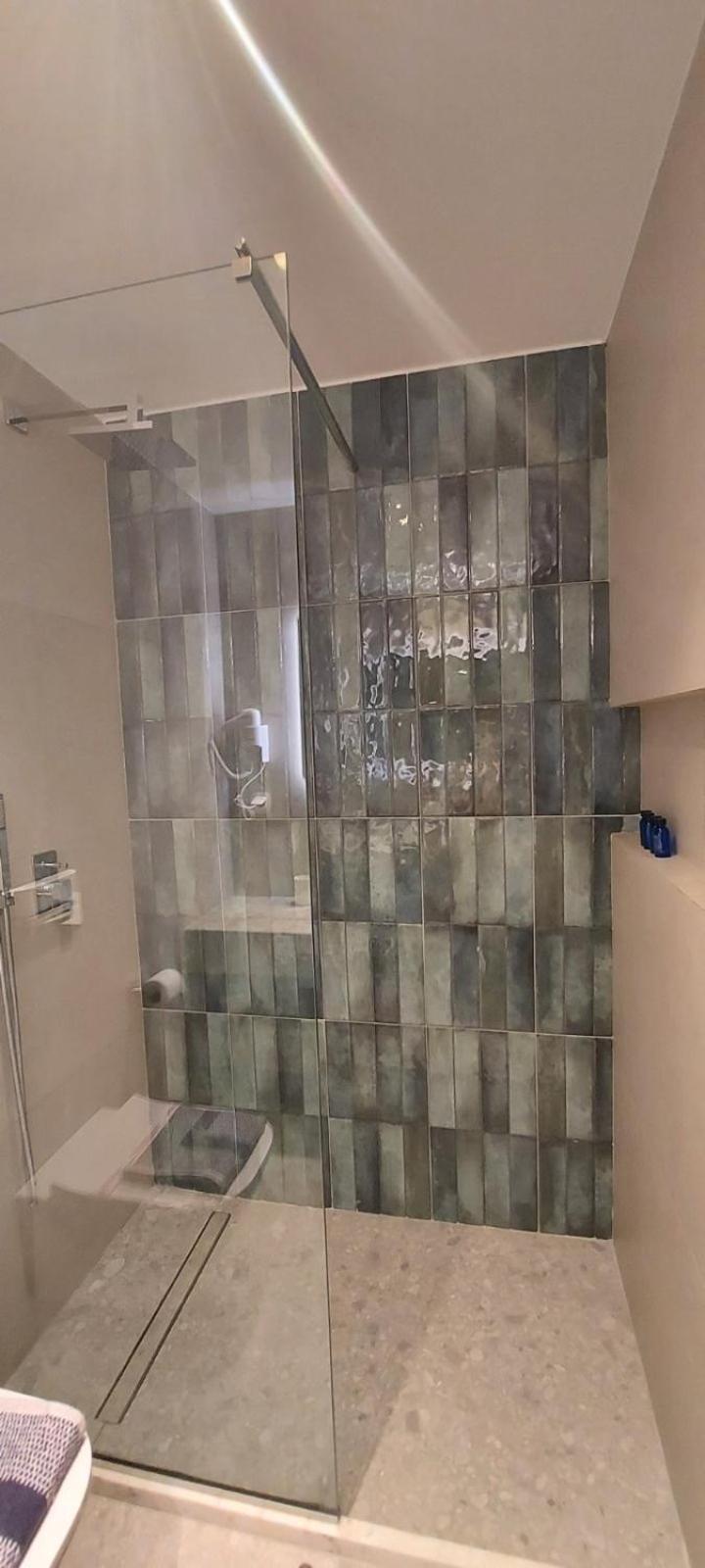 Enalia Luxury Living Apartment Nikiti  Bagian luar foto