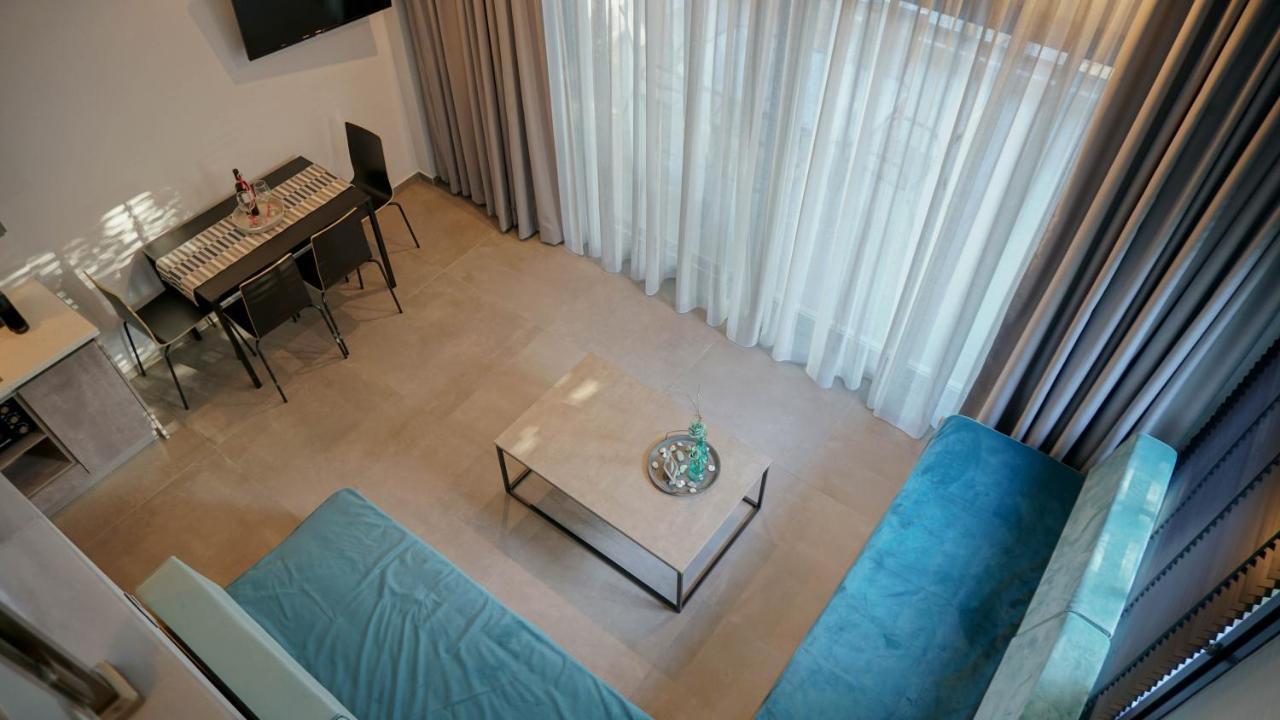 Enalia Luxury Living Apartment Nikiti  Bagian luar foto