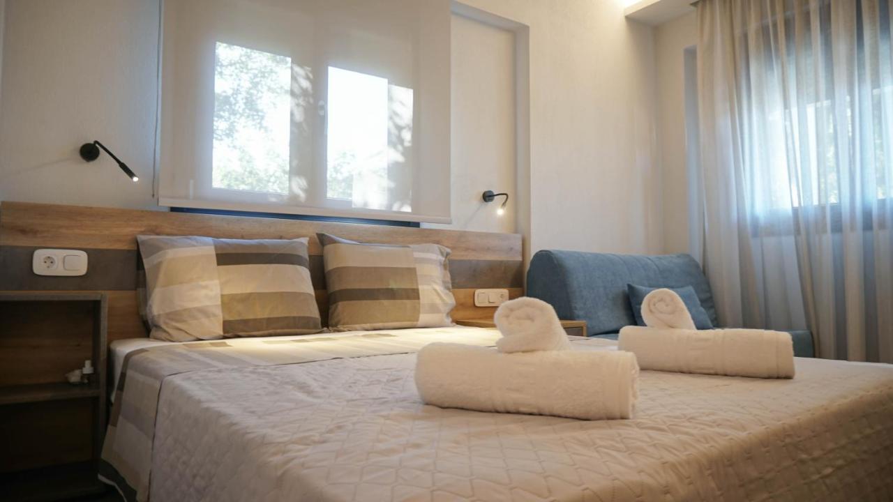 Enalia Luxury Living Apartment Nikiti  Bagian luar foto
