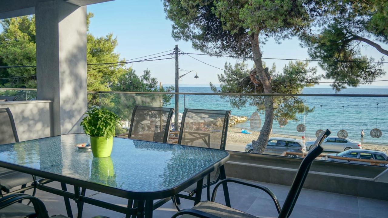 Enalia Luxury Living Apartment Nikiti  Bagian luar foto